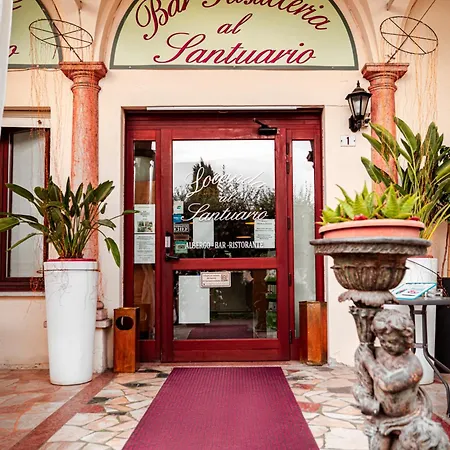 Otel Al Santuario 2*