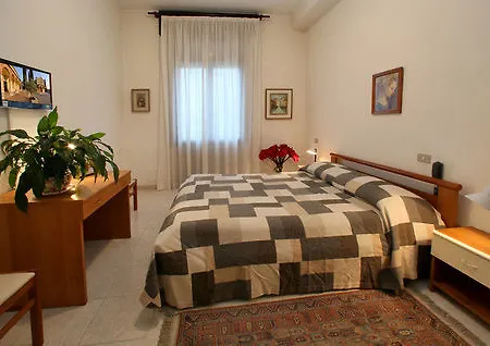 Al Santuario 2* Peschiera del Garda