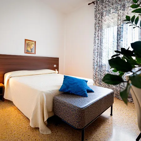 Al Santuario Hotel Peschiera del Garda