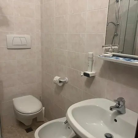 Otel Al Santuario Peschiera del Garda
